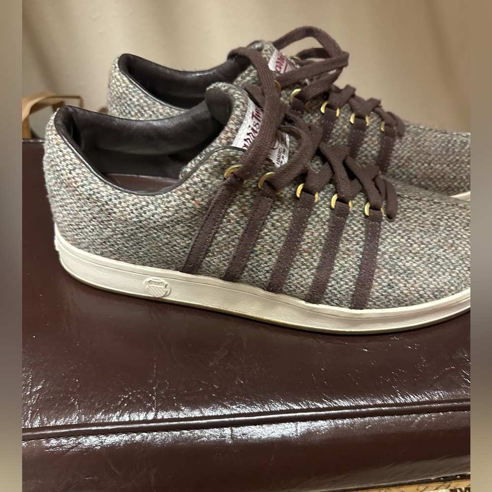 Men's  Harris Tweed casual K Swiss Sneakers in Brown and Cream size 11 great co.